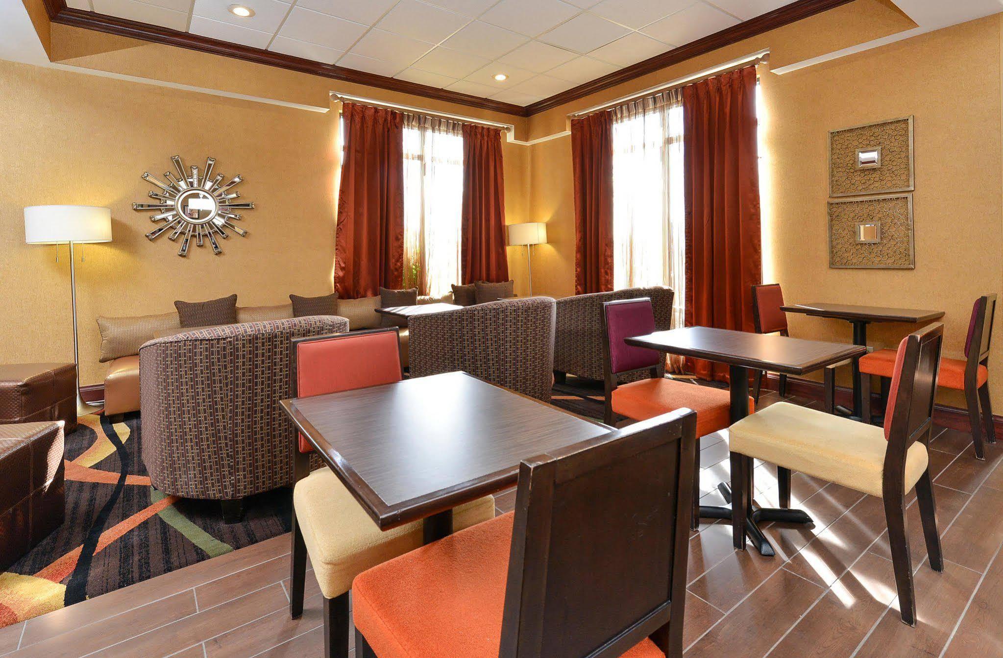 Hampton Inn Keokuk Exterior foto